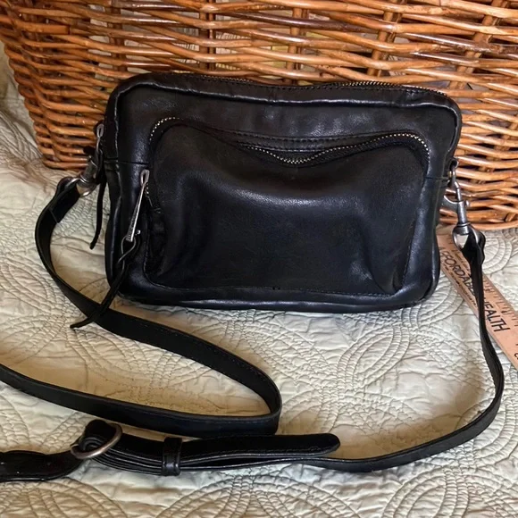 Lucky brand belt discount bag